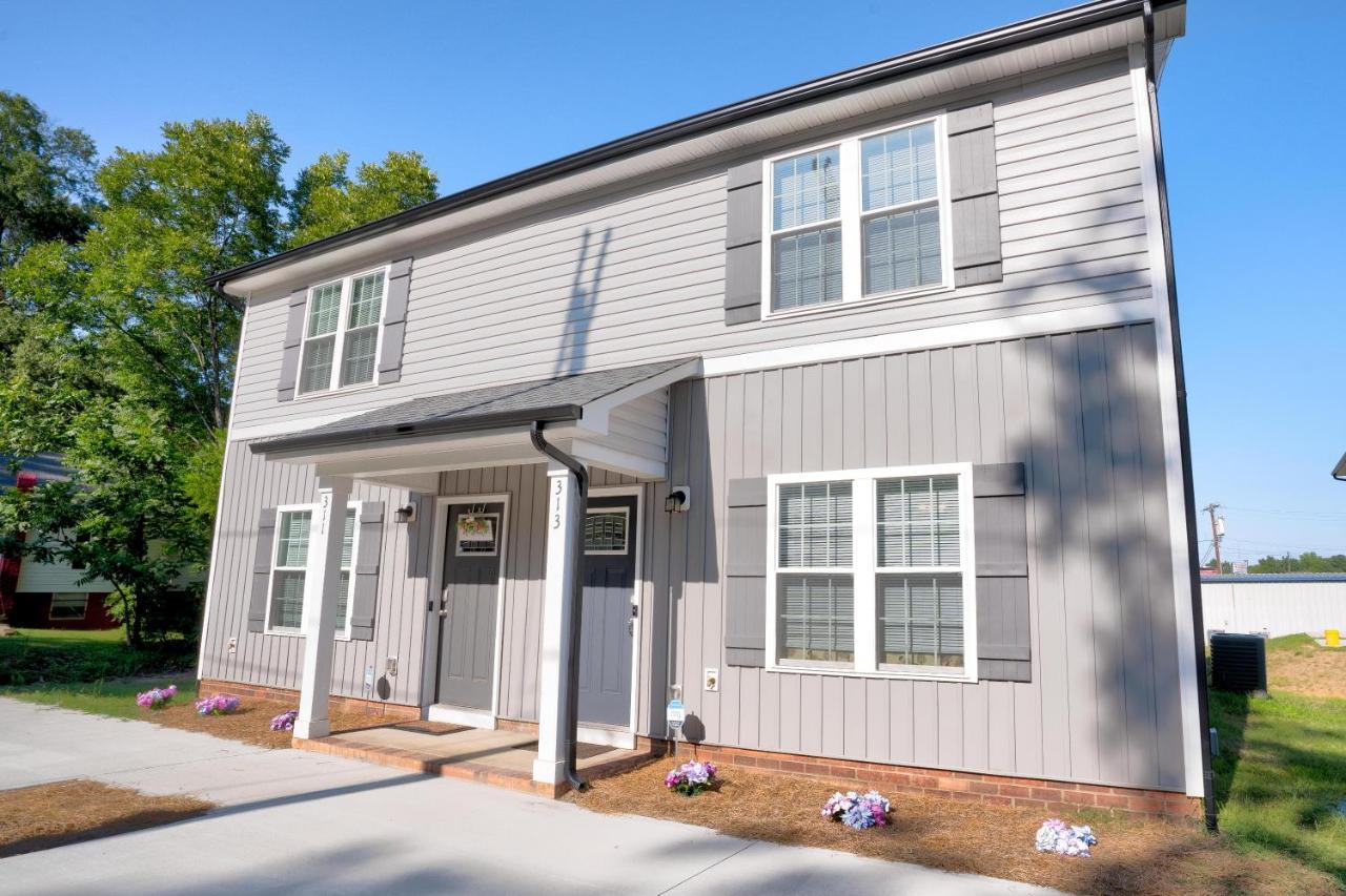 Kannapolis Elegant Townhouse - Pet Friendly Eksteriør billede
