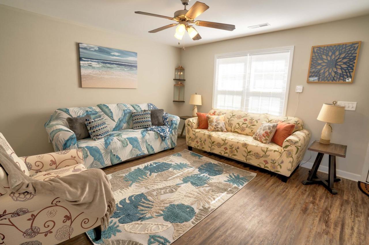 Kannapolis Elegant Townhouse - Pet Friendly Eksteriør billede