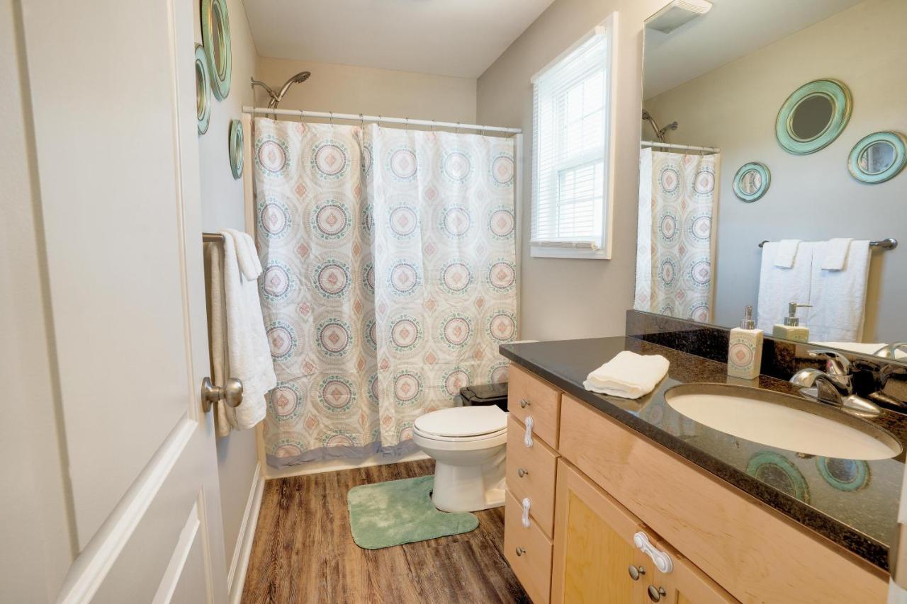Kannapolis Elegant Townhouse - Pet Friendly Eksteriør billede