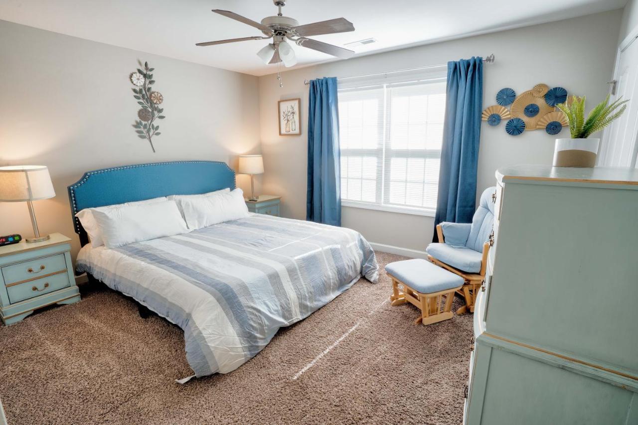Kannapolis Elegant Townhouse - Pet Friendly Eksteriør billede