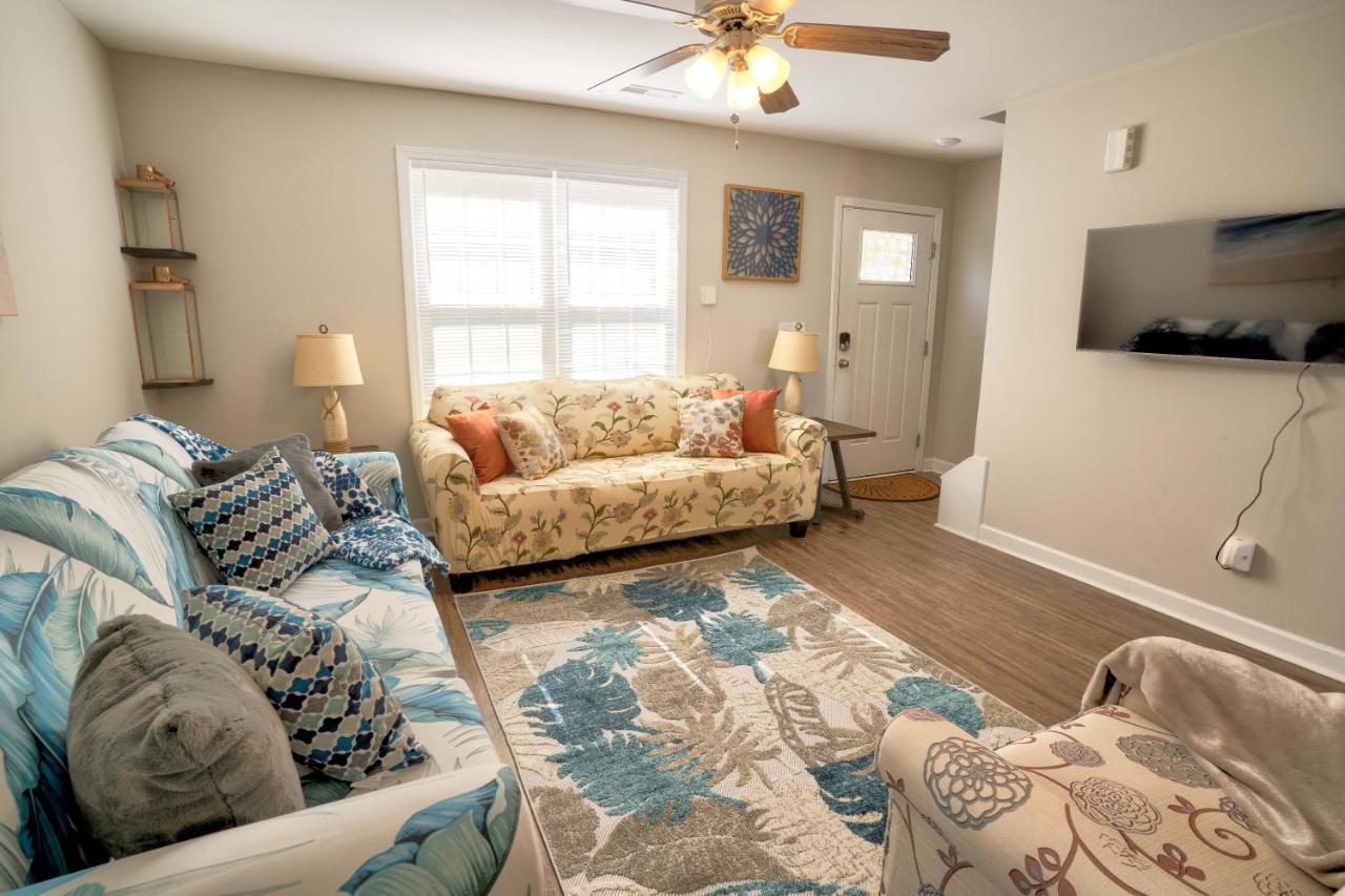 Kannapolis Elegant Townhouse - Pet Friendly Eksteriør billede