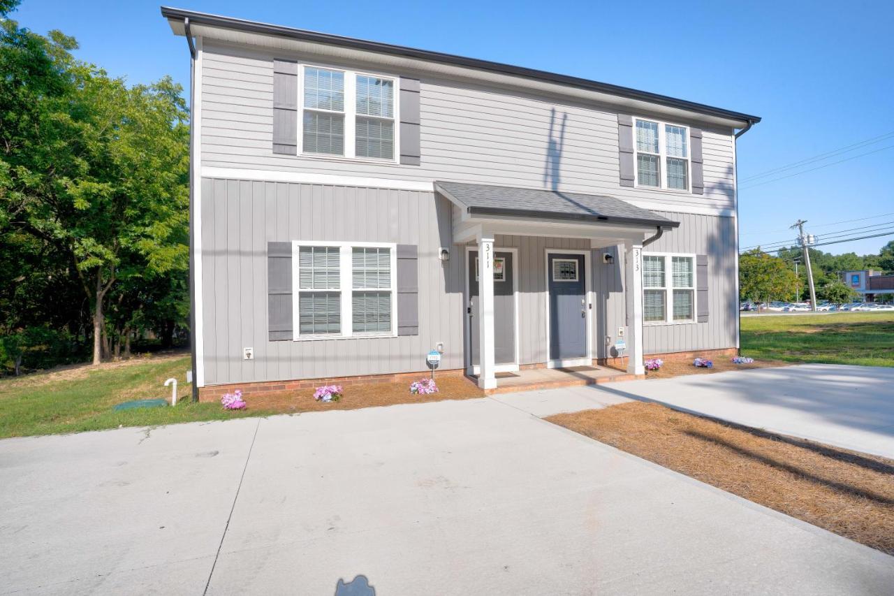Kannapolis Elegant Townhouse - Pet Friendly Eksteriør billede