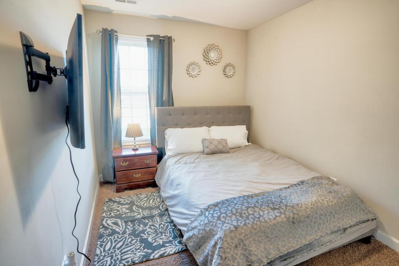 Kannapolis Elegant Townhouse - Pet Friendly Eksteriør billede